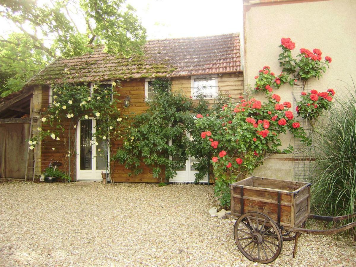 Le Clos De La Fontaine Massay Exterior foto
